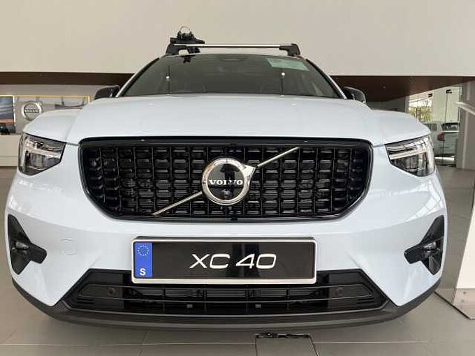 Volvo XC40 XC40 Plus, B5 AWD Mild hybrid, Petrol, Dark