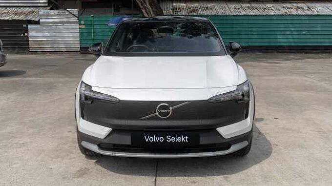 Volvo EX30 Cross Country Ultra - Twin Motor Performance Cross Country