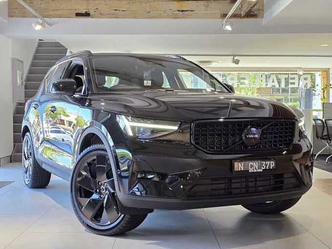 Volvo XC40 XC40 Black Edition Ultra, B4 AWD Mild hybrid, Petrol