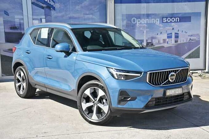Volvo XC40 XC40 Ultimate, B4 Mild Hybrid, Petrol, Bright