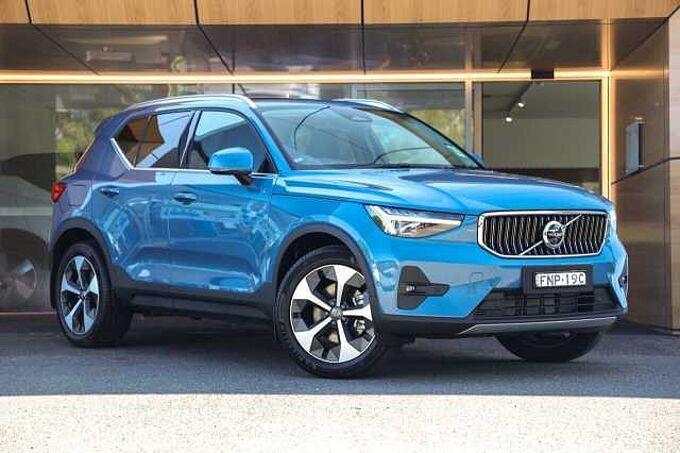 Volvo XC40 XC40 Ultra, B4 AWD Mild hybrid, Petrol, Bright