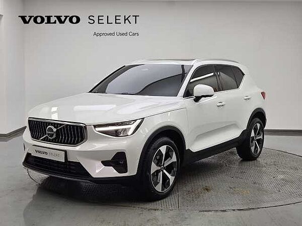 Volvo XC40 B4 AWD Ultra Bright