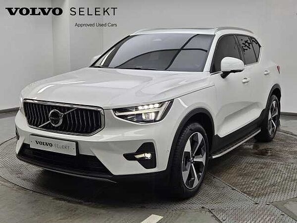 Volvo XC40 B4 Ultra Bright