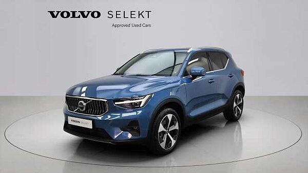 Volvo XC40 B4 AWD Ultra Bright