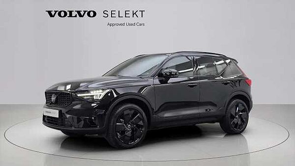 Volvo XC40 B4 AWD Ultra 블랙 에디션