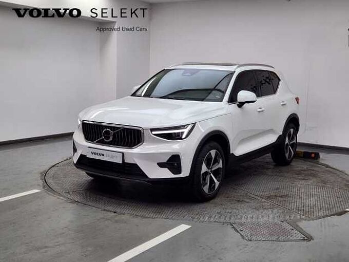 Volvo XC40 B4 AWD Ultimate Bright