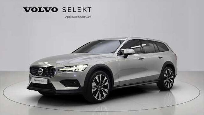 Volvo V60 Cross Country Ultimate, B5 AWD 마일드 하이브리드, 가솔린, 브라이트
