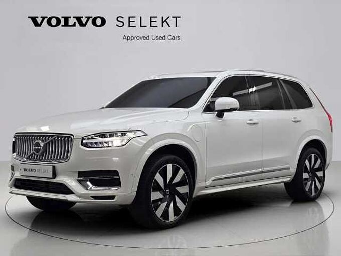 Volvo XC90 T8 AWD Recharge Ultimate  bright