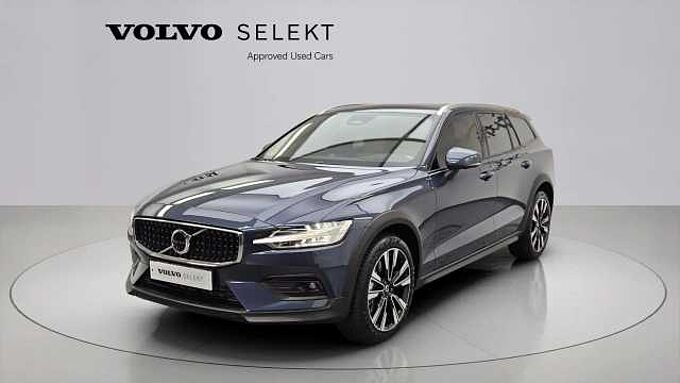 Volvo V60 Cross Country Ultra, B5 AWD 마일드 하이브리드, 가솔린, 브라이트