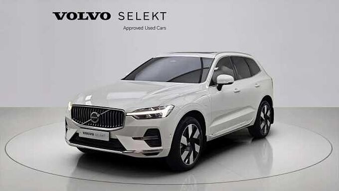 Volvo XC60 T8 AWD Ultra Bright
