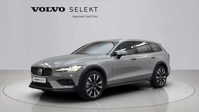 Volvo V60 Cross Country Ultra, B5 AWD 마일드 하이브리드, 가솔린, 브라이트