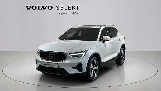 Volvo XC40 B4 AWD Ultra Bright