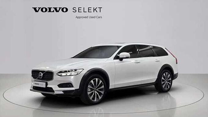 Volvo V90 Cross Country B5 AWD Ultra bright