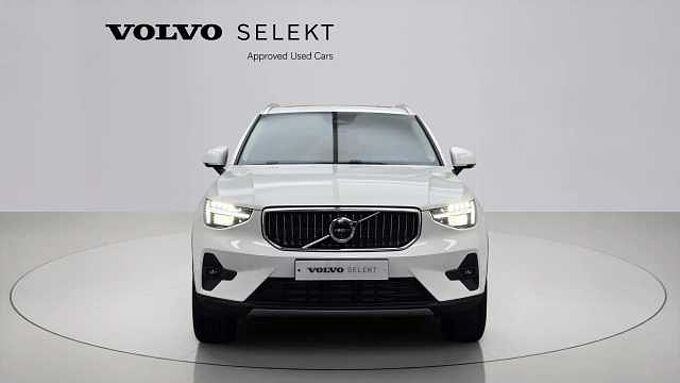 Volvo XC40 Ultra, B4 AWD 마일드 하이브리드, 가솔린, 브라이트