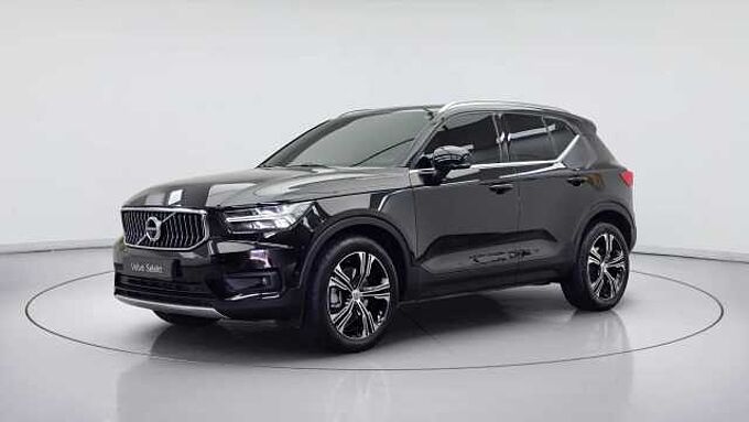 Volvo XC40 Inscription, B4 AWD Momentum
