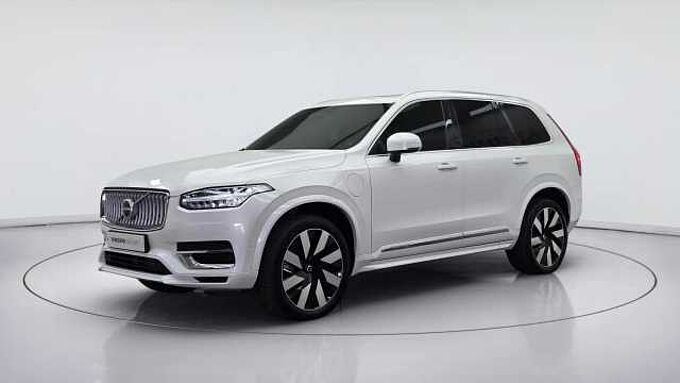 Volvo XC90 Recharge Ultimate, T8 AWD 플러그-인 하이브리드, 전기/가솔린, 브라이트, 7 좌석