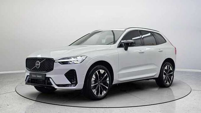 Volvo XC60 Ultra, B5 AWD 마일드 하이브리드, 가솔린, 다크