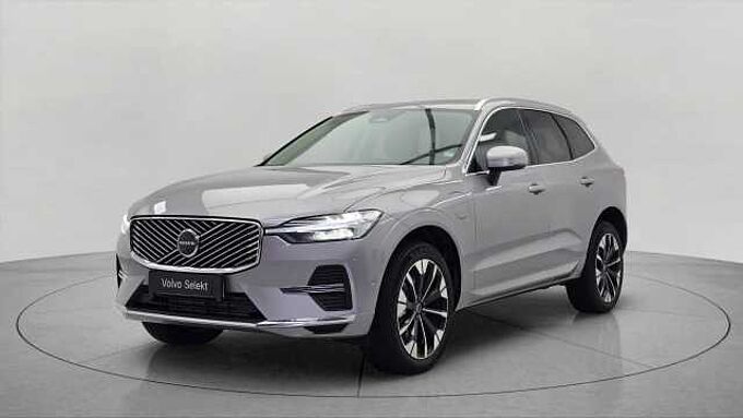 Volvo XC60 Ultra, T8 AWD 플러그-인 하이브리드, 전기/가솔린, 브라이트