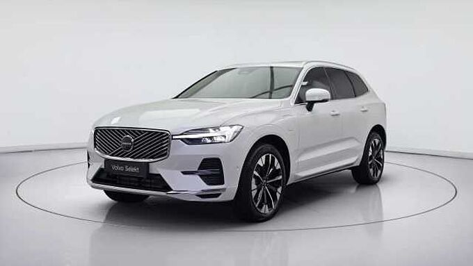 Volvo XC60 Ultra, T8 AWD 플러그-인 하이브리드, 전기/가솔린, 브라이트