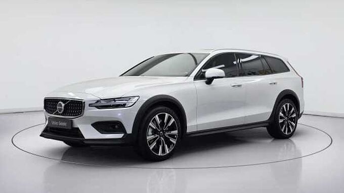 Volvo V60 Cross Country Ultra, B5 AWD 마일드 하이브리드, 가솔린, 브라이트