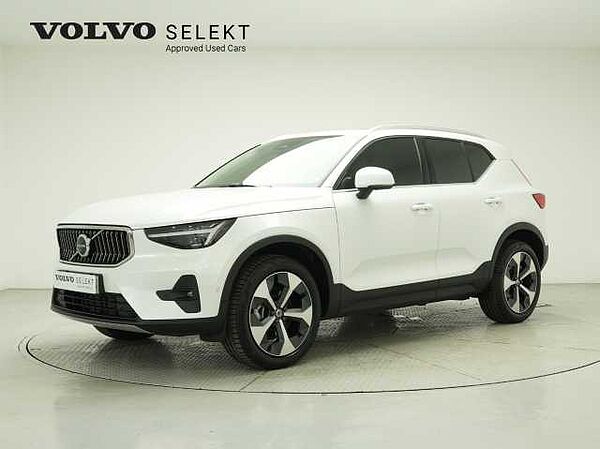 Volvo XC40 Ultra, B4 AWD 마일드 하이브리드, 가솔린, 브라이트