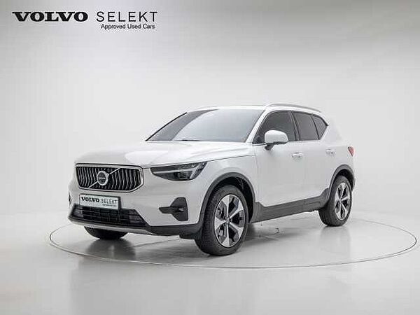 Volvo XC40 Ultra, B4 AWD 마일드 하이브리드, 가솔린, 브라이트