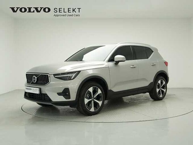 Volvo XC40 Ultimate, B4 AWD 마일드 하이브리드, 가솔린, 브라이트