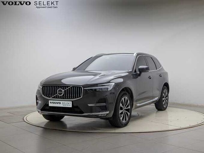 Volvo XC60 Ultimate, B5 AWD 마일드 하이브리드, 가솔린, 브라이트