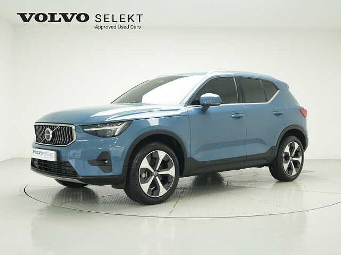 Volvo XC40 Ultra, B4 AWD 마일드 하이브리드, 가솔린, 브라이트