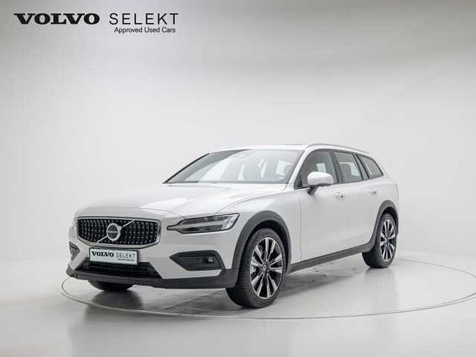 Volvo V60 Cross Country Ultra, B5 AWD 마일드 하이브리드, 가솔린, 브라이트
