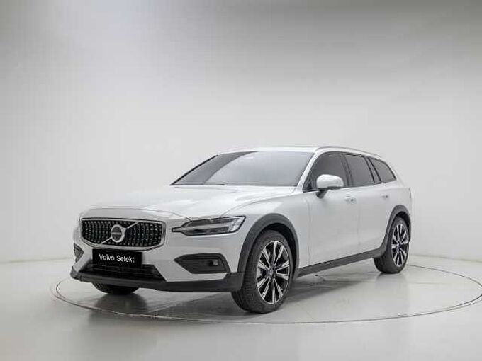 Volvo V60 Cross Country Ultra, B5 AWD 마일드 하이브리드, 가솔린, 브라이트