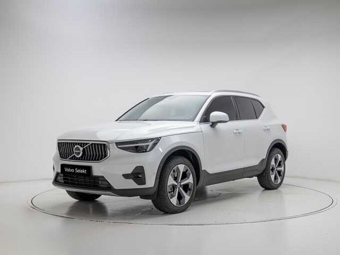 Volvo XC40 Ultra, B4 AWD 마일드 하이브리드, 가솔린, 브라이트