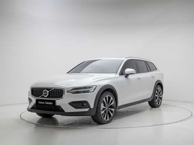 Volvo V60 Cross Country Ultra, B5 AWD 마일드 하이브리드, 가솔린, 브라이트