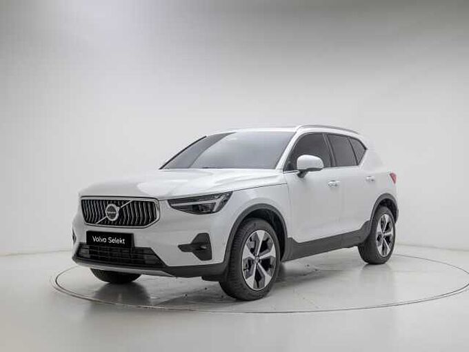 Volvo XC40 Ultra, B4 AWD 마일드 하이브리드, 가솔린, 브라이트