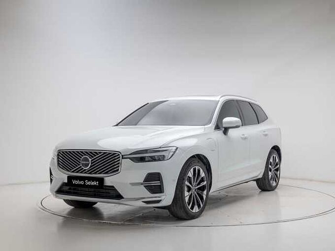 Volvo XC60 Ultra, T8 AWD 플러그-인 하이브리드, 전기/가솔린, 브라이트