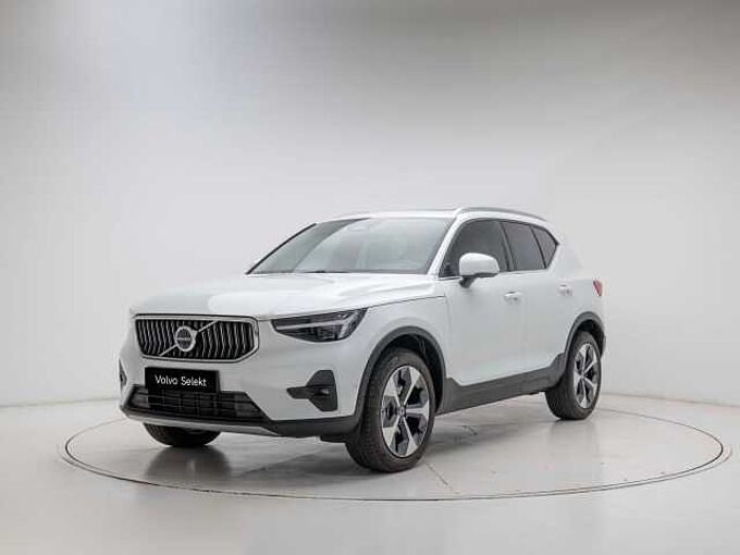 Volvo XC40 Ultra, B4 AWD 마일드 하이브리드, 가솔린, 브라이트