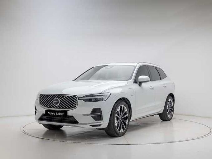 Volvo XC60 Ultra, T8 AWD 플러그-인 하이브리드, 전기/가솔린, 브라이트