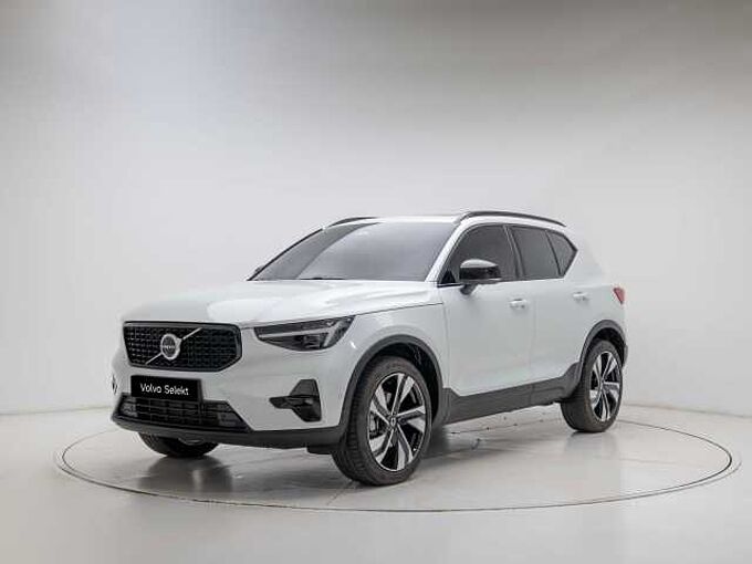 Volvo XC40 Ultra, B4 AWD 마일드 하이브리드, 가솔린, 다크