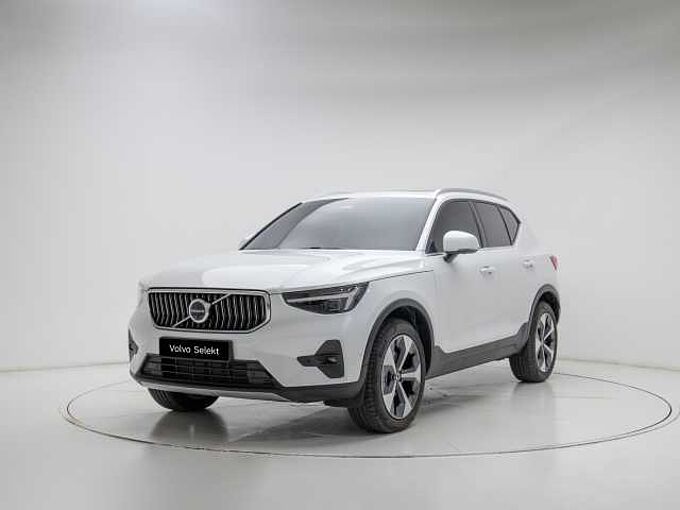 Volvo XC40 Ultra, B4 AWD 마일드 하이브리드, 가솔린, 브라이트