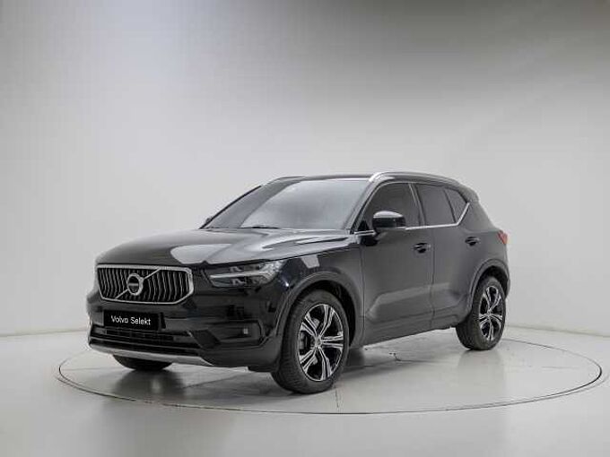 Volvo XC40 Inscription, B4 AWD mild hybrid