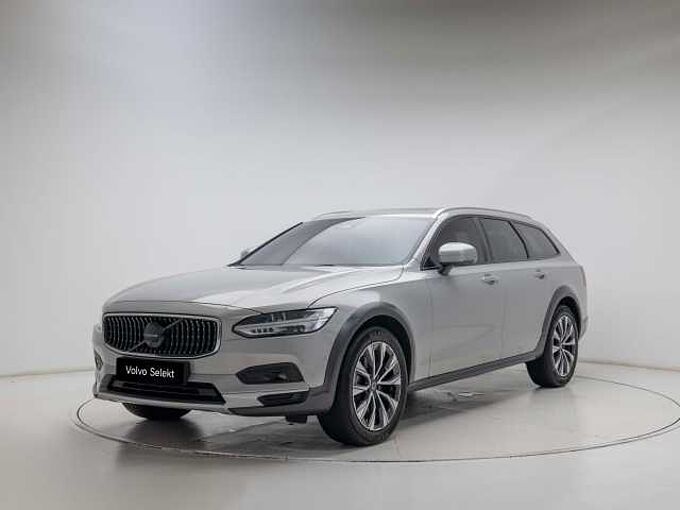 Volvo V90 Cross Country Ultimate, B5 AWD mild hybrid, 가솔린