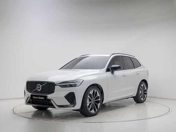 Volvo XC60 Ultra, B5 AWD 마일드 하이브리드, 가솔린, 다크 (에어서스펜션)