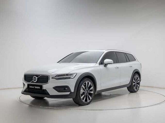 Volvo V60 Cross Country Ultra, B5 AWD 마일드 하이브리드, 가솔린, 브라이트