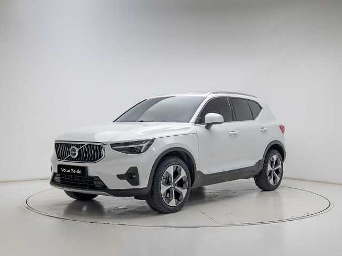 Volvo XC40 Ultra, B4 AWD 마일드 하이브리드, 가솔린, 브라이트