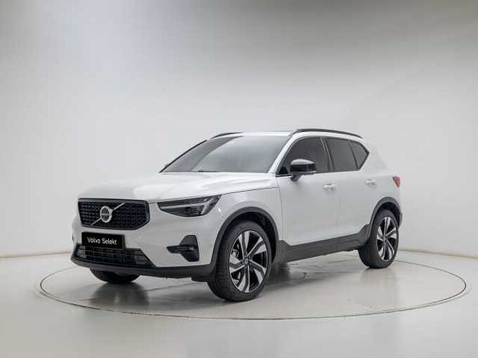 Volvo XC40 Ultra, B4 AWD 마일드 하이브리드, 가솔린, 다크