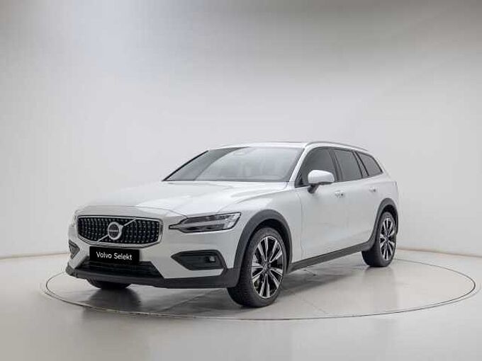 Volvo V60 Cross Country Ultra, B5 AWD 마일드 하이브리드, 가솔린, 브라이트