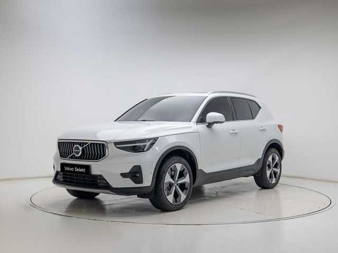 Volvo XC40 Ultra, B4 AWD 마일드 하이브리드, 가솔린, 브라이트