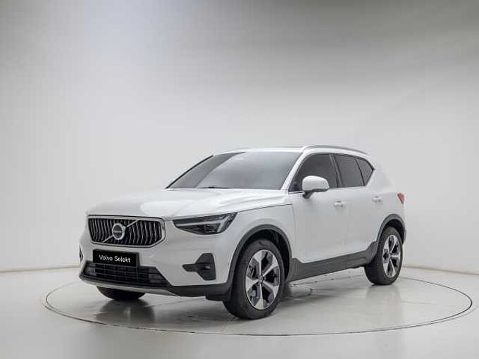 Volvo XC40 Ultra, B4 AWD 마일드 하이브리드, 가솔린, 브라이트