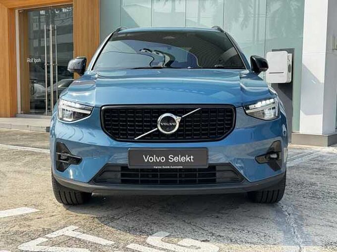 Volvo XC40 XC40 Ultimate, B5 , Petrol, Dark