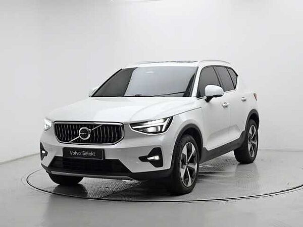 Volvo XC40 Ultra, B4 AWD 마일드 하이브리드, 가솔린, 브라이트
